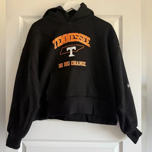 NWT Hype and Vice University of Tennessee Volunteers Cropped Weekender Hoodie - Picture 2 of 10
